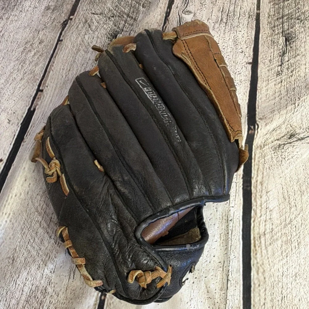 Nike Keystone Diamond Ready Youth Baseball Glove 11 KDR 1100 RHT